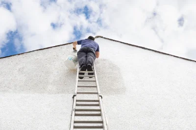 Peinture extérieure à Langonnet — façades et ravalement